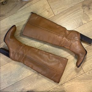 TORY BURCH leather heeled gold emblem riding boots